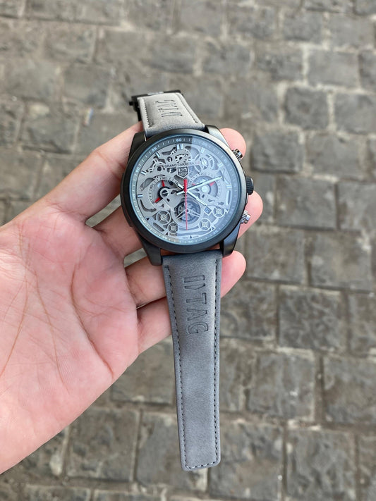 Elegant Ta_g Heuer Cr7 watch For Men