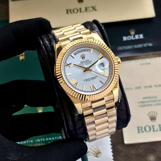 Day Date Gold/White Watch