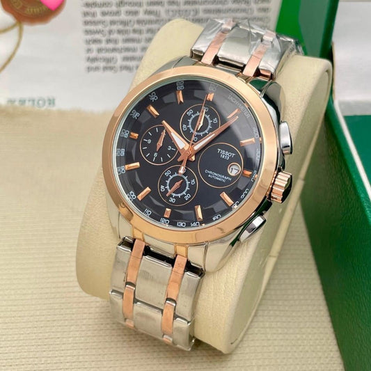 Everyday Wear Couturier Chronograph Watch With Classic Appeal